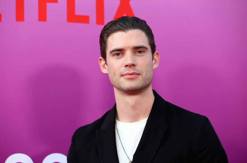 HOLLYWOOD, CALIFORNIA - AUGUST 16: David Corenswet attends the Los Angeles Premiere of Netflix's