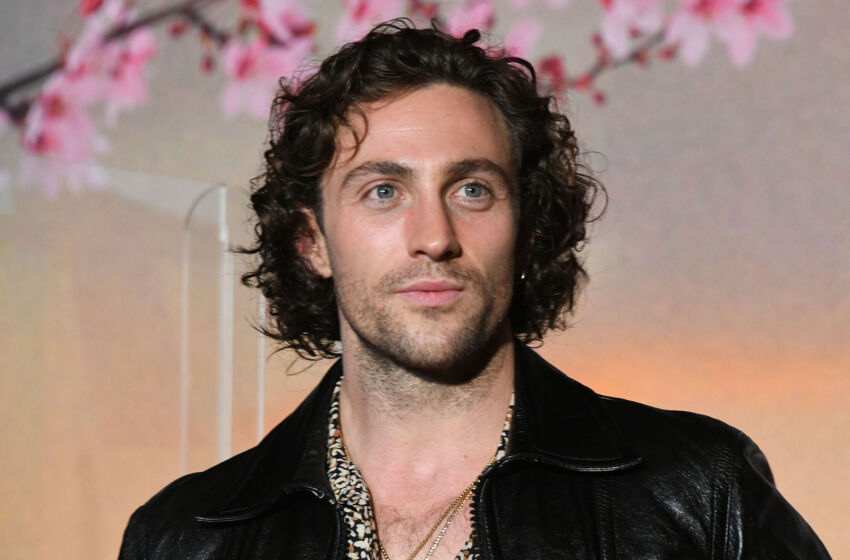 KYOTO, JAPAN - AUGUST 23: Aaron Taylor-Johnson attends the 'Bullet Train' stage greeting at Toho Cinemas Kyoto on August 23, 2022 in Kyoto, Japan. (Photo by Jun Sato/WireImage)